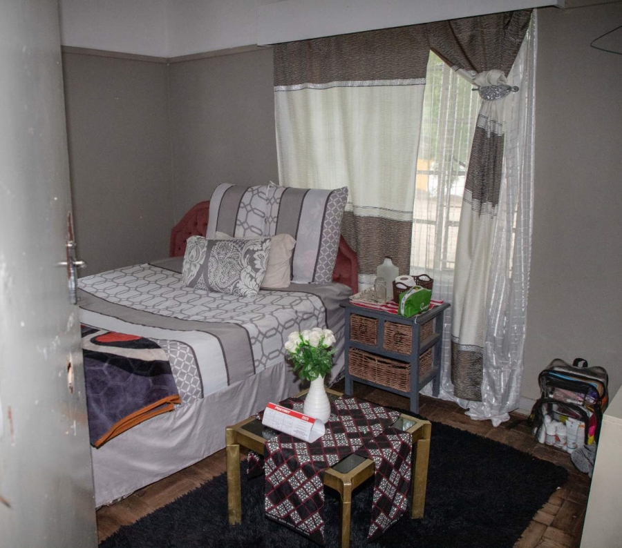 4 Bedroom Property for Sale in Heilbron Free State